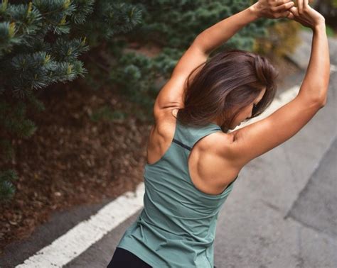 Well-Defined Back Muscles : r/SeoulOfLinda