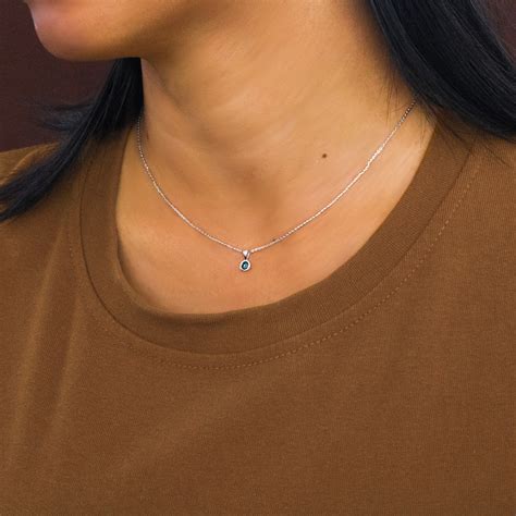 5 essential principles of wearing jewelry every woman should know