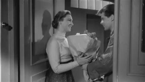 Неповторимая весна - 1957: актеры, рейтинг и отзывы на канале Дом кино
