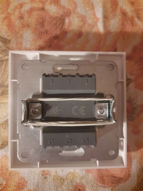 Przełączniki do rolet YOODA Lublin • OLX.pl