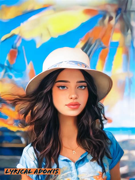 Lydia enjoying the Australian beach : r/lydiavioletofficial