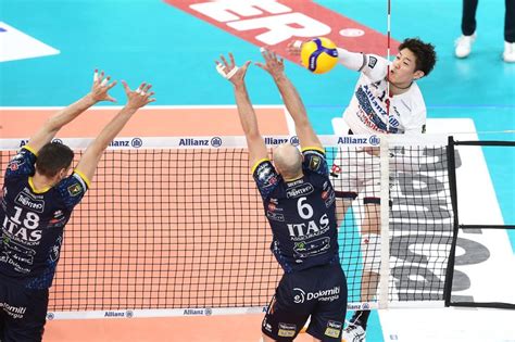 worldofvolley ita    official yuki ishikawa joins sir safety