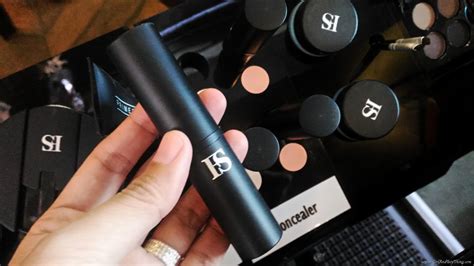 FS Cosmetics... Just Makeup. Just You. - GirlandBoyThing