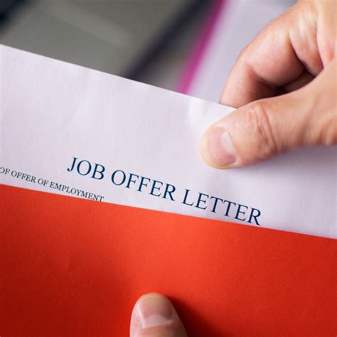 how do you know when to expect a job offer