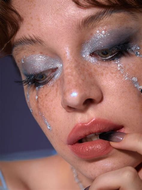 SHEGLAM Corpse Bride | SHEGLAM Ghostly Glitter Gel-Tears to Shed | SHEIN UK