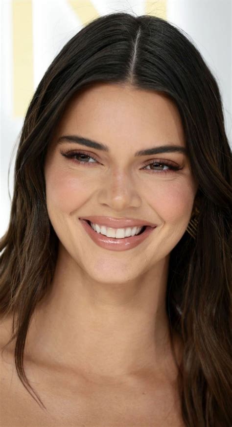 Kendall Jenner | Saç, Saç makyaj, Makyaj