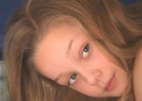 Yahoo!オークション - YVM part15 Angelina 写真 ピンナップ photos 2L...