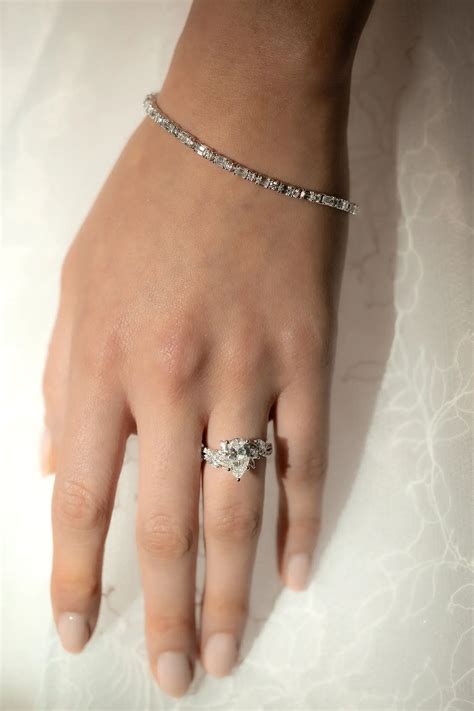 Pnina Tornai Couture Bridal Gowns, Jewelry, and Eveningwear | Pear