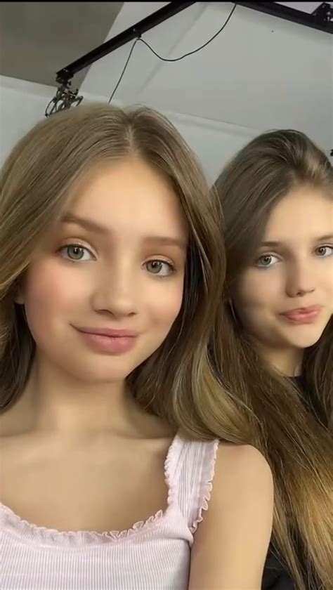 Идеальный свет и цвет @y_and_b_shop | MODELS🔝ANNA&ALENA | Rhye · Feel ...