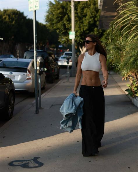 Elisabetta Canalis 01/04/2024 • CelebMafia