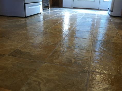 Linoleum Flooring | Cost | Buying Tips | Installation | Maintenance ...