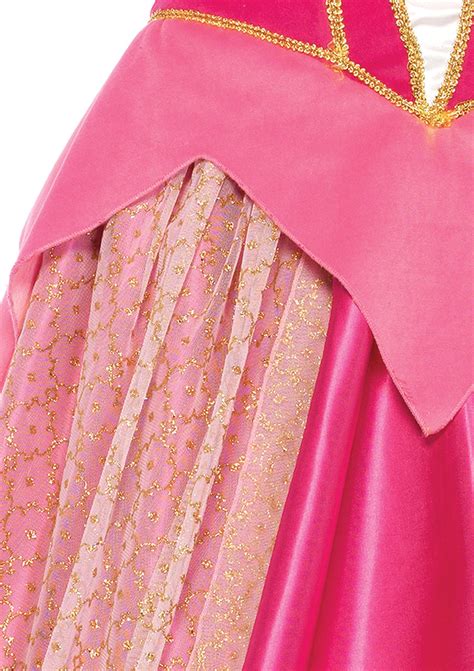 Pin on Halloween Costumes for Women