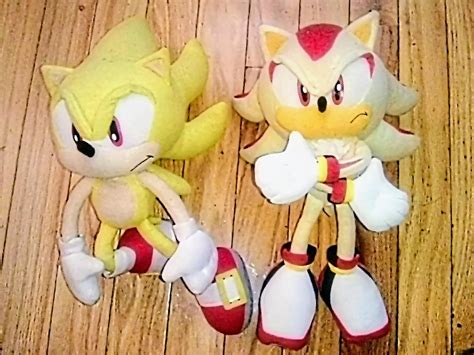 My Super Sonic and Super Shadow Plush Toys : r/SonicTheHedgehog