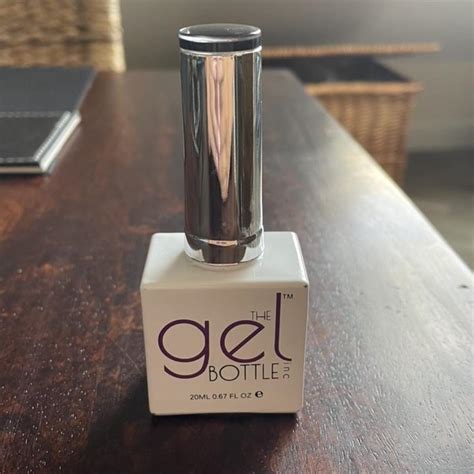 The gel bottle Black glass 20ml Brand new, never used - Depop