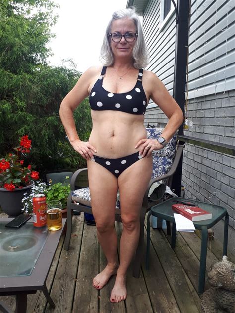 Just the MILF next door in her backyard : r/Bikini_Milfs