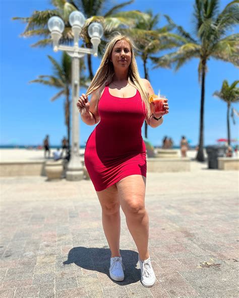 TW Pornstars - 𝕃𝕚𝕝𝕒 𝕃𝕠𝕧𝕖𝕝𝕪. Twitter. Headed back to the West Syde today