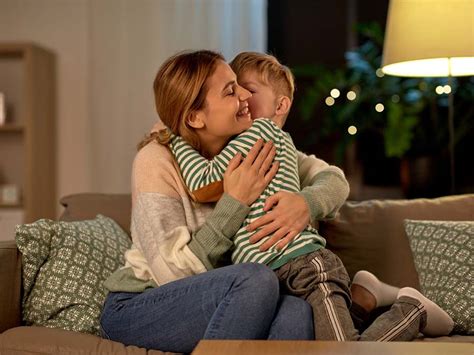 Bonus mamme single 2025: gli aiuti economici disponibili
