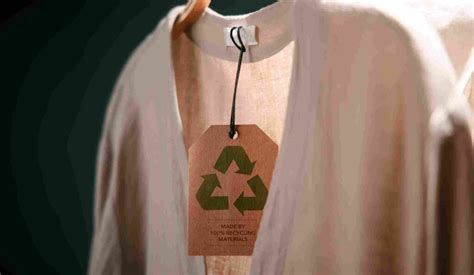 Sustainable Clothing Brands: 2025 Guide to Eco-Friendly Fashion