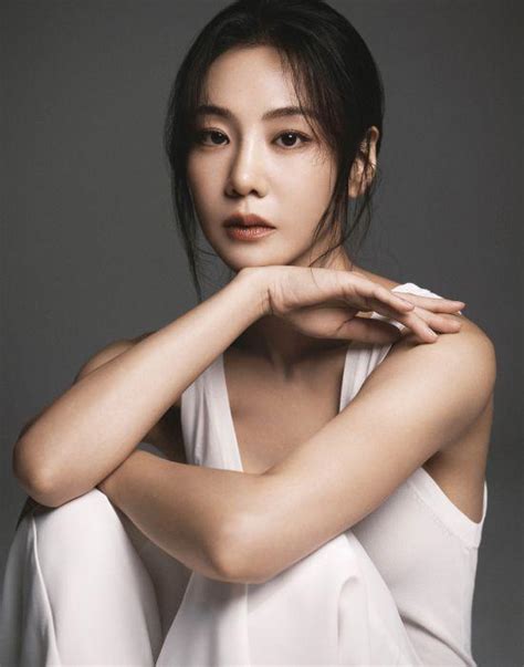 han ji eun courtesy  gram entertainment