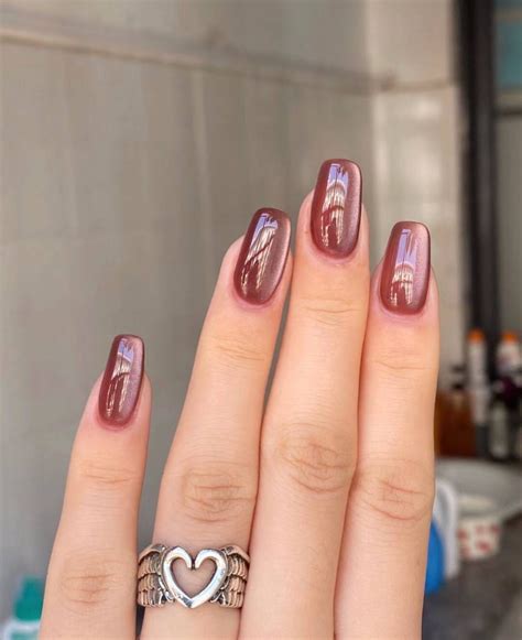 22+ Classy Professional Nails For Work Ideas (2025) - DrExplains
