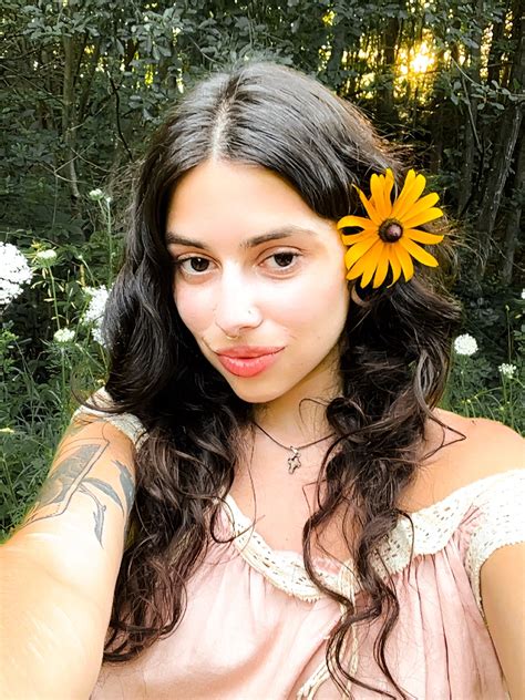 Madeline Ruby (@sadskunk) • Instagram photos and videos