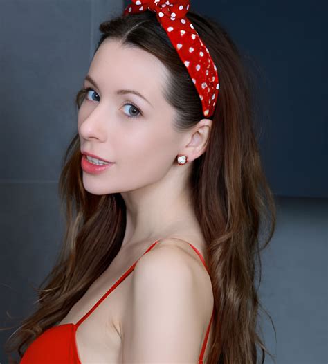 Julia Rain (Actress) Height, Weight, Wiki, Biography, Boyfriend, Age