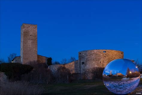Rondell in der Kugel Foto & Bild | privat, blaue stunde, stadtmauer ...
