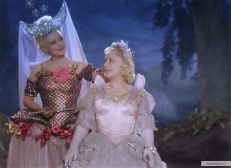 Фото: Золушка / Скриншот фильма «Золушка» (1947) #1761798