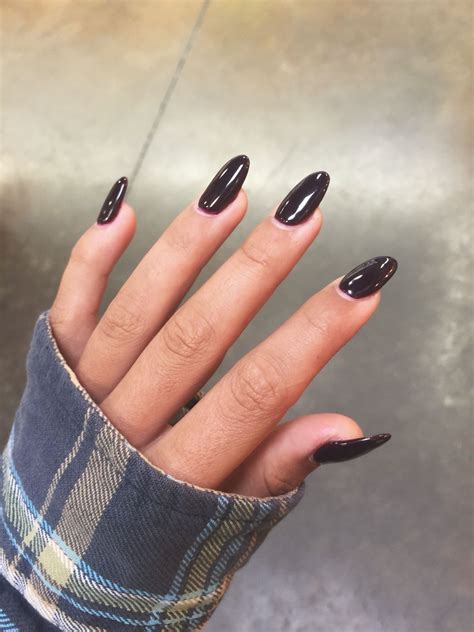 Long oval/almond burgundy dark red acrylic nails | Oval acrylic nails