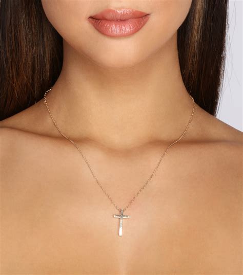 Dainty Cross Pendant Necklace & Windsor