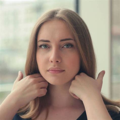 Alissa Strekosova. Youtuber y cantante rusa. | Beauty, Young, Beautiful