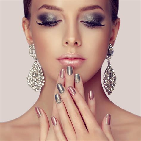 Nail Salon Artistry: Elevate Your Nail Beauty