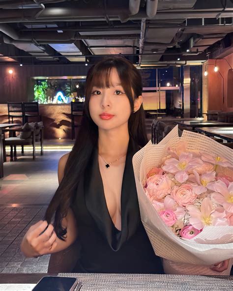 Tammy Phạm bất ngờ xuất hiện với "visual" mới mẻ, người xem đứng hình