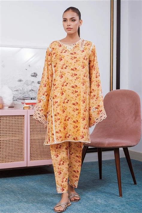 stylish designer outfits