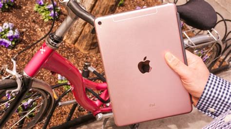 iPad Pro 9.7-inch review: The best iPad ever has your laptop in its ...