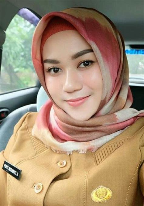 Jilbab Indo Terbaru Viral 2024 - Adrea Florentia