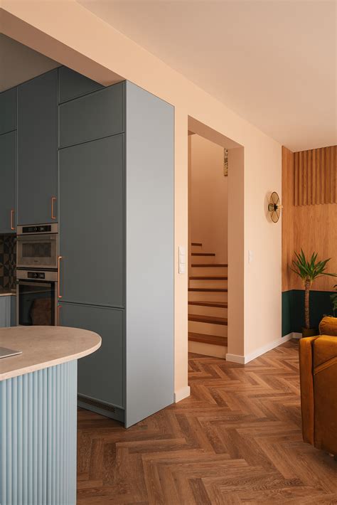 Malgorzata Wojtyczka No.2 — Moodauthors