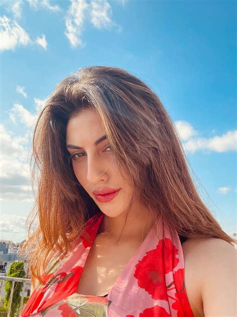 samreen kaur hd  hq photo gallery