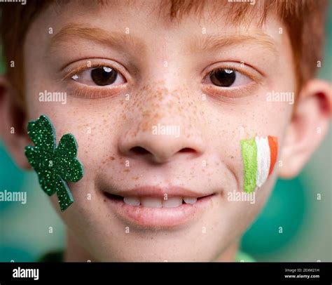 Irish kids hi-res stock photography and images - Alamy