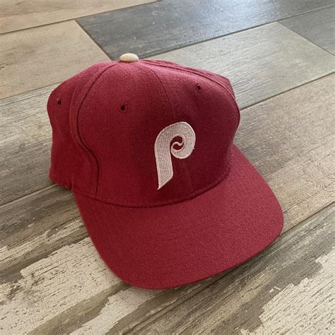 Late 80s Philadelphia Phillies Vintage Sports... - Depop