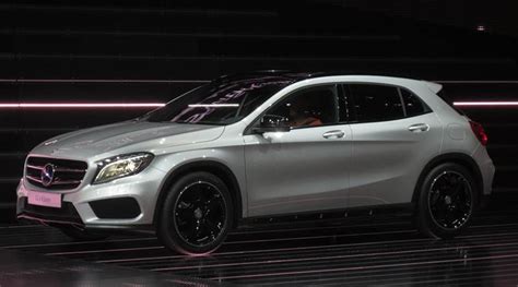 mercedes benz gla   matic active edition launched india  inr