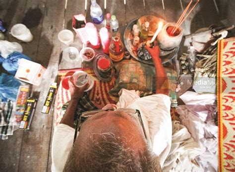 Disihir ibu tiri kerana cemburu kasih sayang si bapa - Kosmo Digital