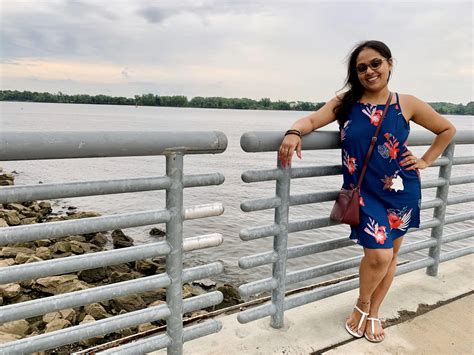 Indian MILF | Scrolller