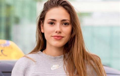 Clara Fernandez biography, net worth, age, wiki, family and latest ...