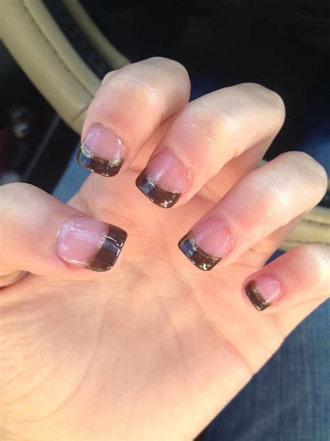Fall nails Brown French tips | French tip gel nails, French tip nails