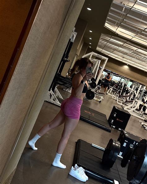 Autumn lester (@autumn_jl22) • Instagram photos and videos