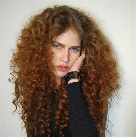 Nikolett – NEWfaces