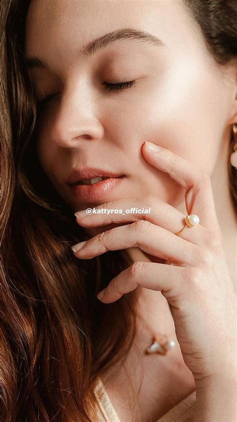 Perfect smooth skin in Photoshop in 2024