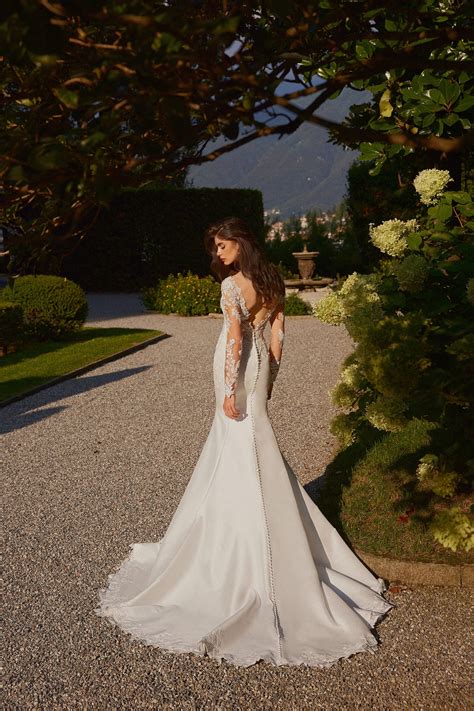 Ivette: Long Sleeve Trumpet Wedding Dress with Plunging Illusion