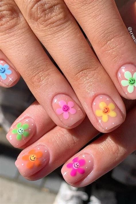 50+ Short Summer Nails To Elevate Your Look This Vacation - Girl Shares ...